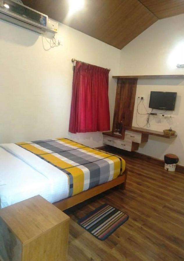 Kabini Lake View Resort Begūr Екстериор снимка