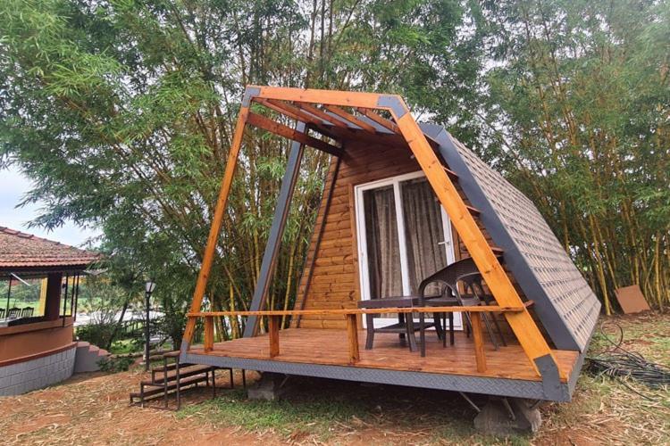 Kabini Lake View Resort Begūr Екстериор снимка