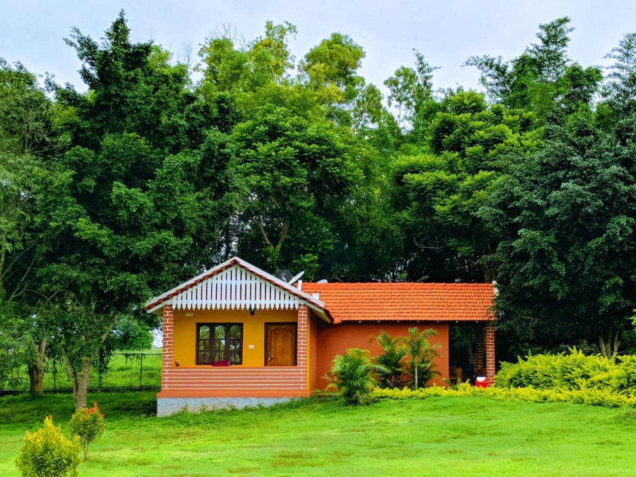 Kabini Lake View Resort Begūr Екстериор снимка