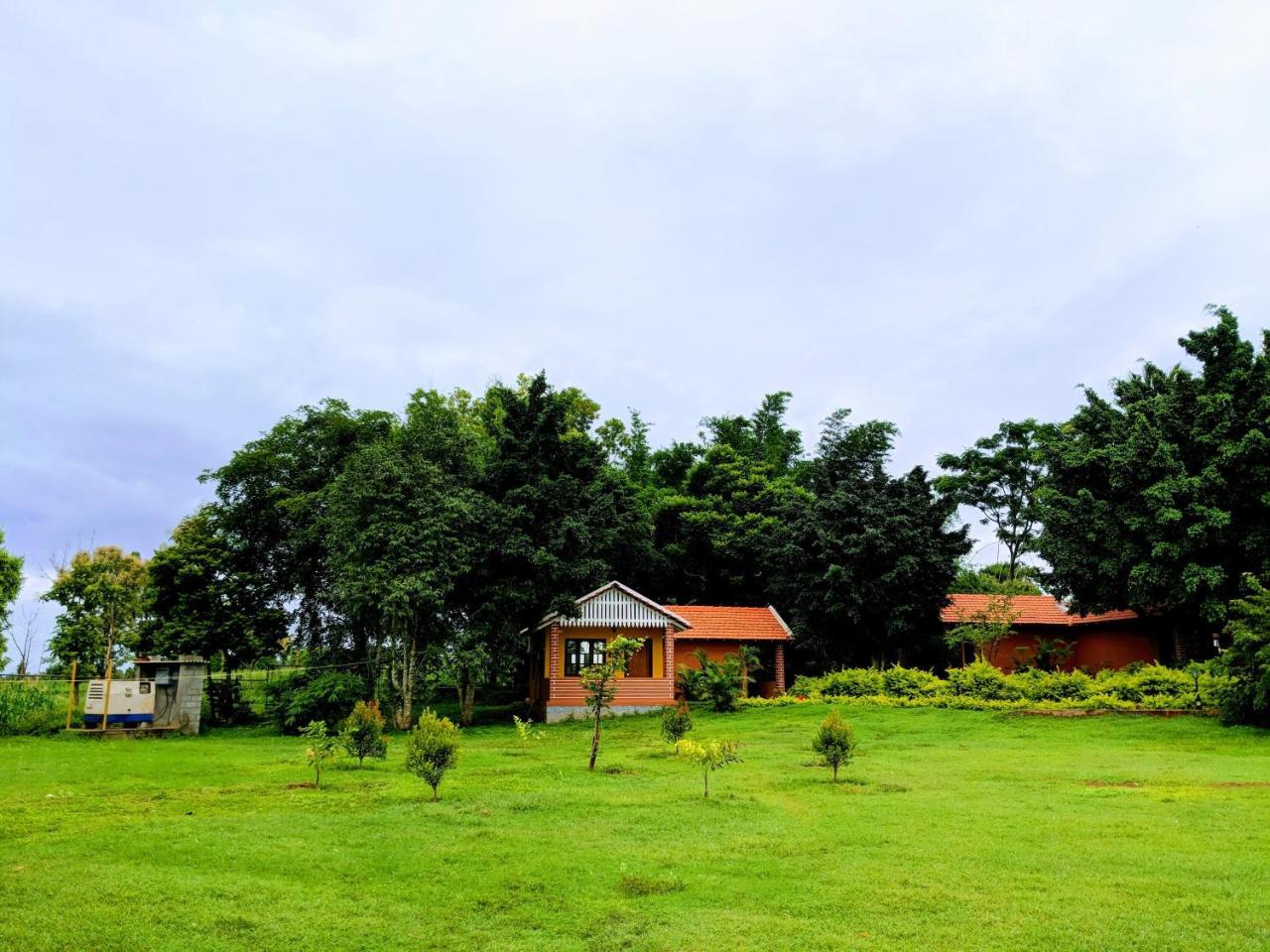 Kabini Lake View Resort Begūr Екстериор снимка